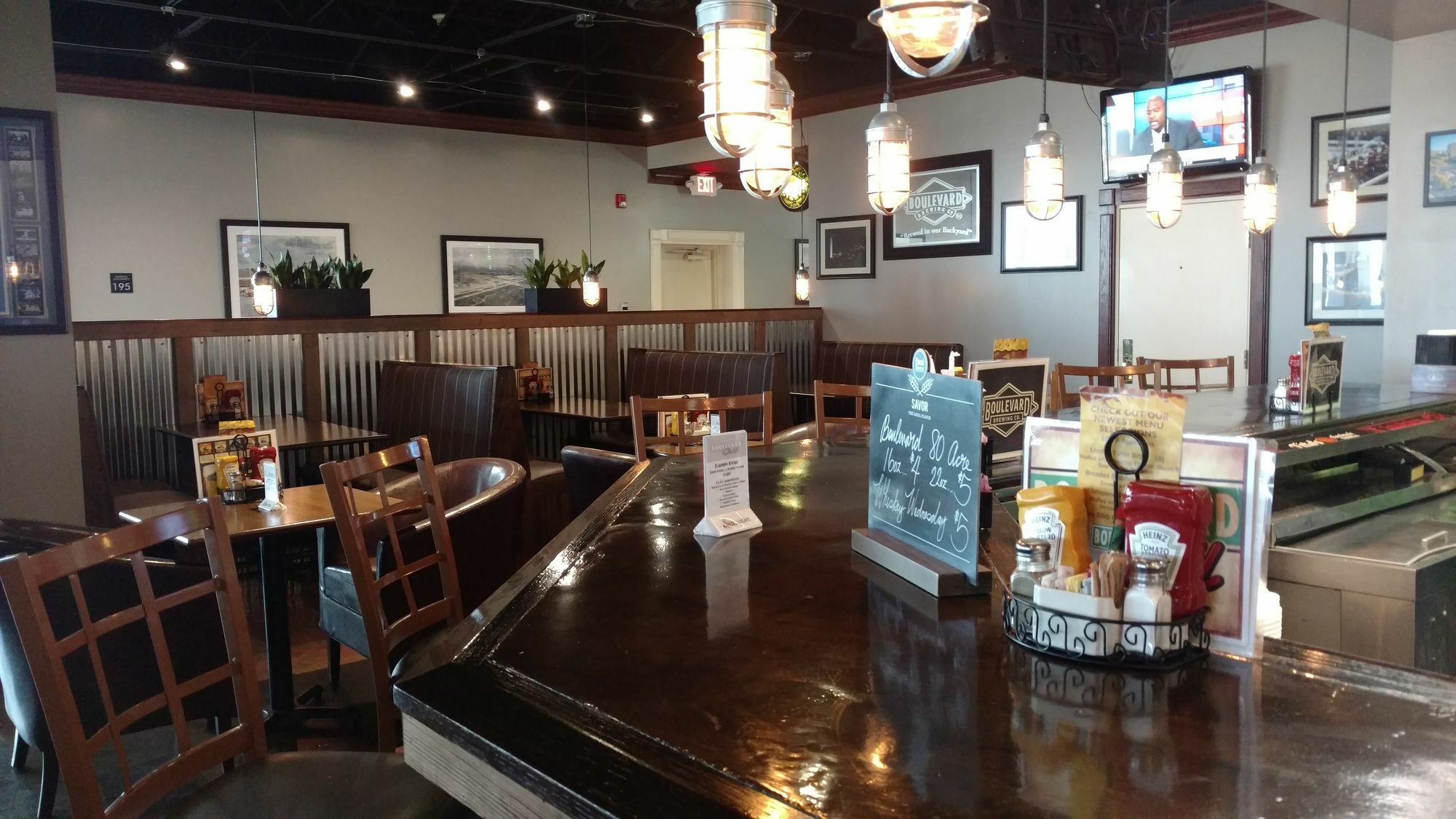 Four Points By Sheraton Kansas Airport Hotel 3*