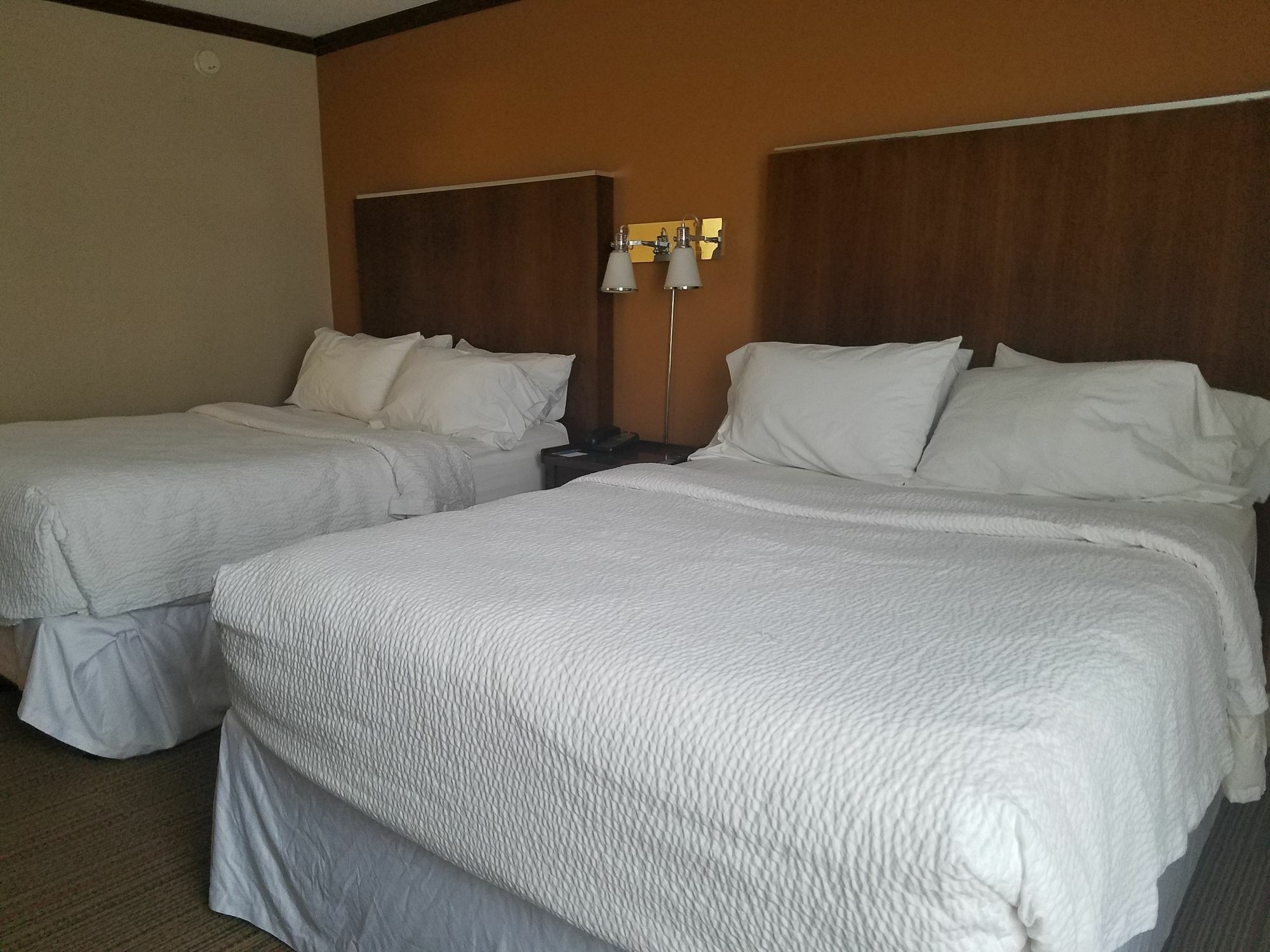 Four Points By Sheraton Kansas Airport Hotel 3*